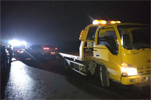 嘉荫24小时车辆搭电联系电话